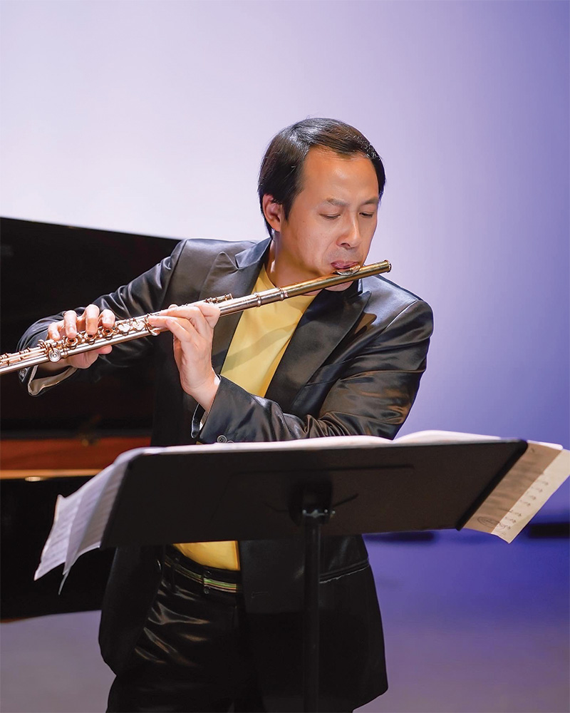 Matthew Wu (Photos credit for the Music Metaverse Flute Recital: 12 Music)